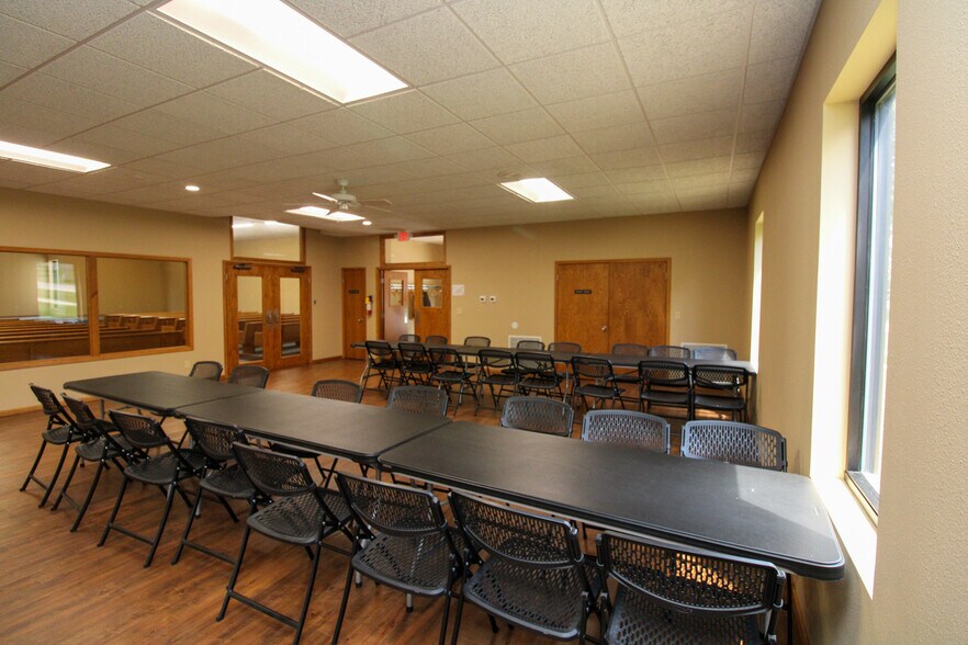 More Photos Of 100 E 3rd St, Galva Office For Sale