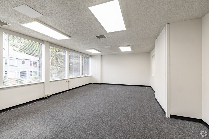 More Photos Of 611 S Catalina St, Los Angeles Loft Creative Space For Lease