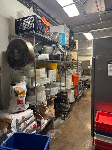 More Photos Of 16 Saint Lawrence Ave, Reno Freestanding For Lease