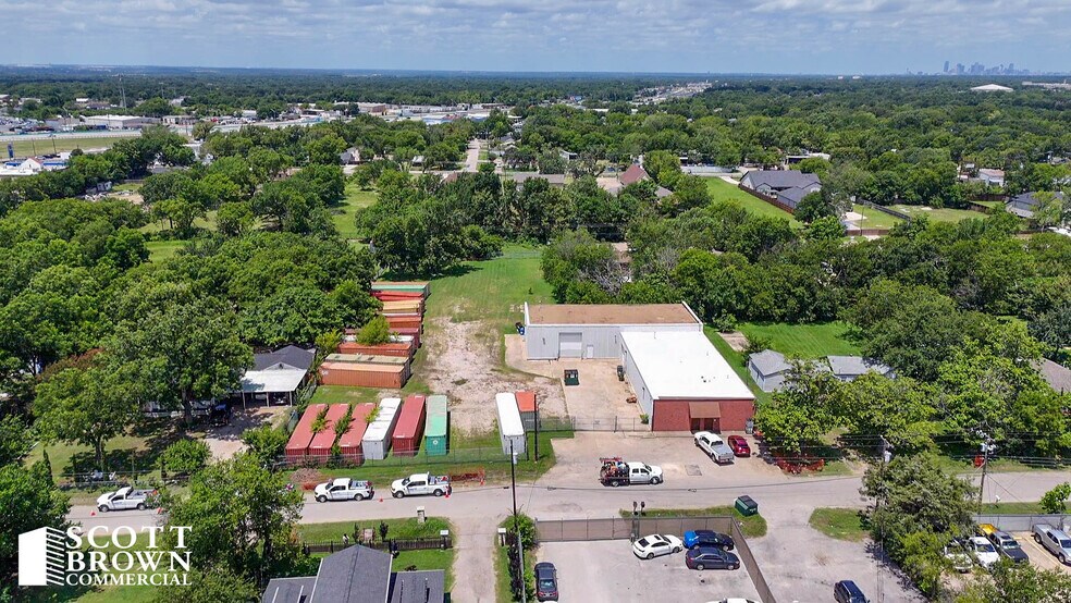Primary Photo Of 5303 Buford Jett Ln, Balch Springs Warehouse For Sale