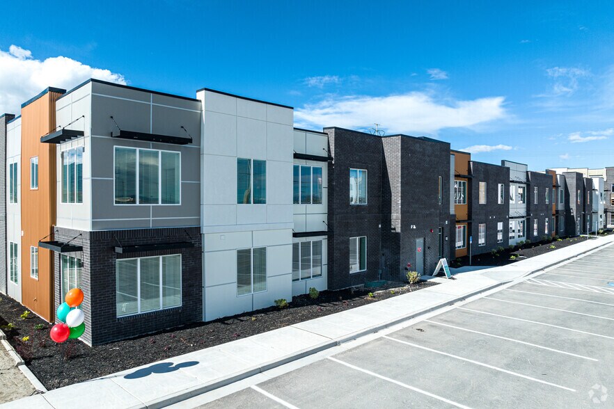 More Photos Of 655 S 1200 W, Springville Apartments For Lease