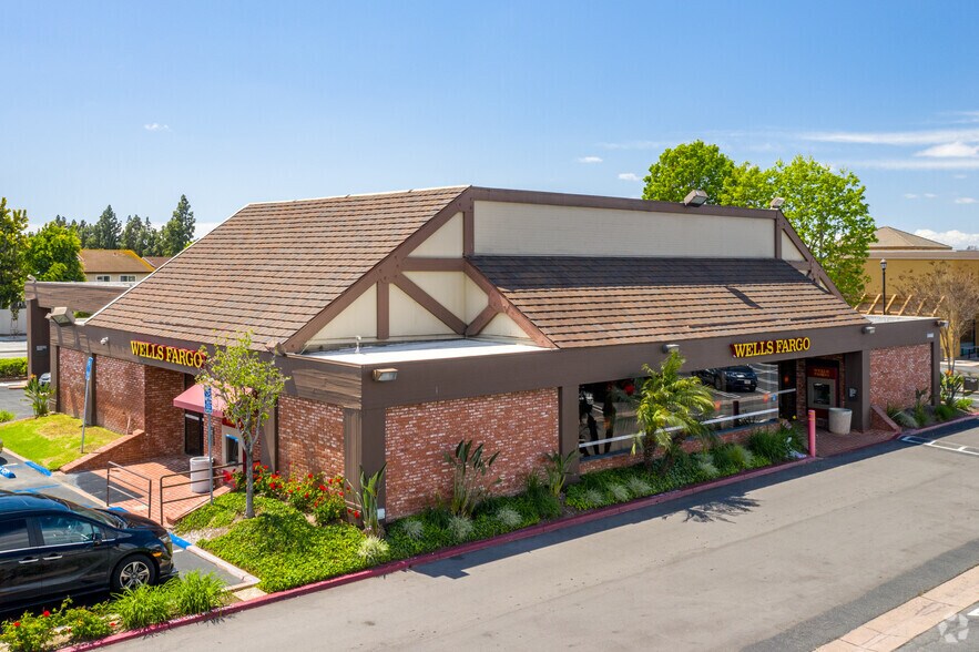 More Photos Of 14200-14450 Culver Dr, Irvine Storefront For Lease