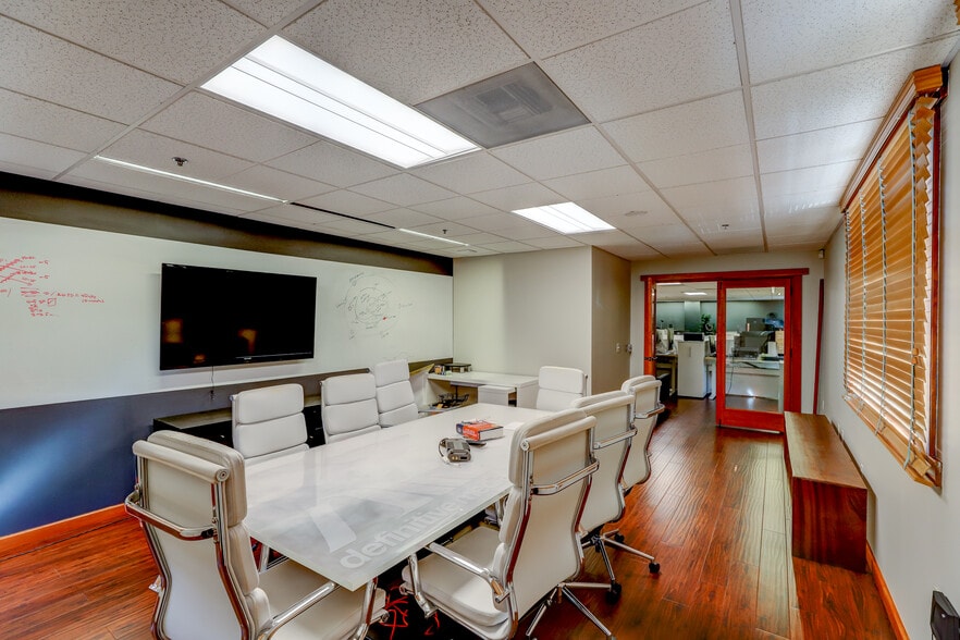 More Photos Of 155 El Camino Real, Tustin Office For Lease
