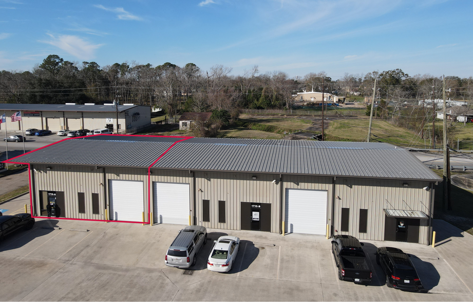 Primary Photo Of 1715 Humble Place Dr, Humble Warehouse For Lease