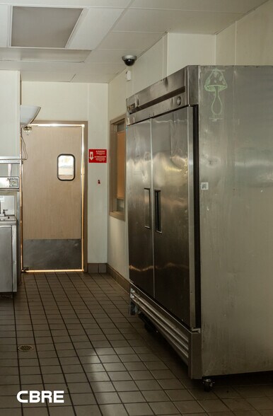 More Photos Of 121 Warbonnet Dr, Moscow Restaurant For Sale