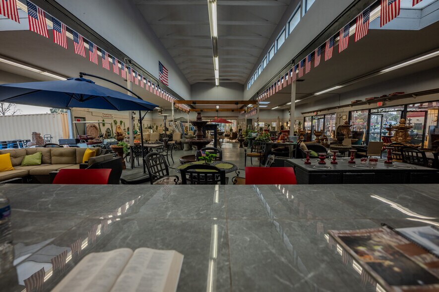 More Photos Of 9445 Foothill Blvd, Rancho Cucamonga Storefront For Lease