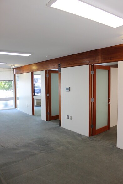 More Photos Of 2300 Westwood Blvd, Los Angeles Office For Lease