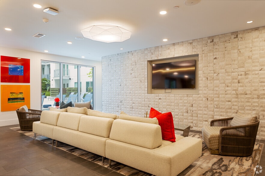 More Photos Of 505 Chatham Ave, Orlando Apartments For Lease