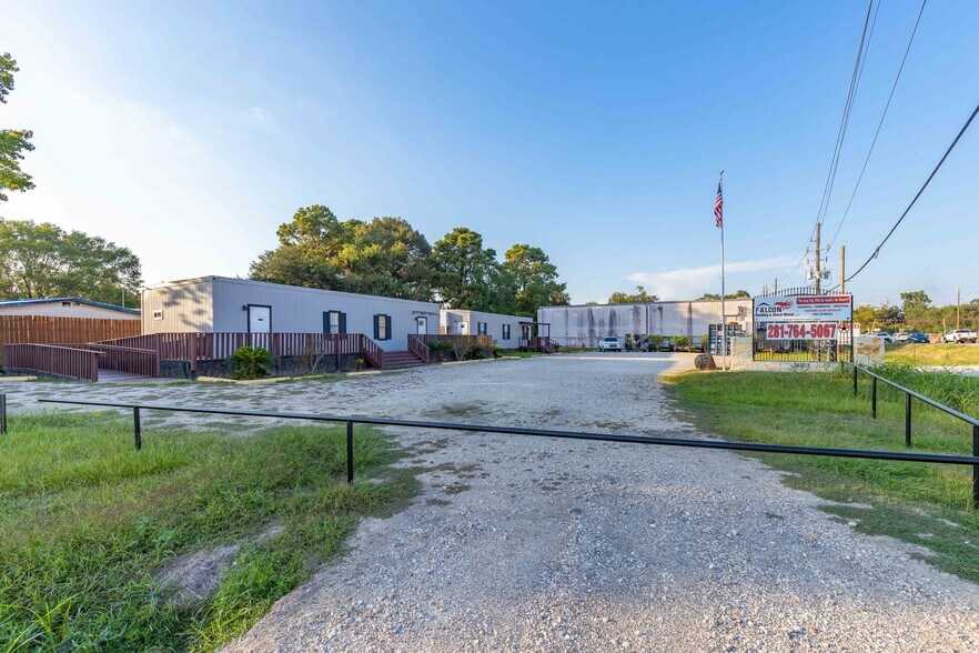 More Photos Of 24203 FM 2100 Rd, Huffman Office Residential For Sale