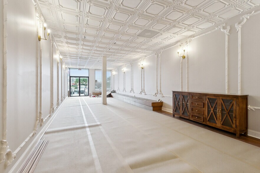 More Photos Of 3908 Veterans Memorial Blvd, Metairie General Retail For Sale