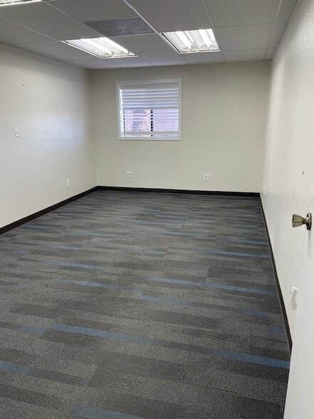 More Photos Of 16257 Illinois Ave, Paramount Warehouse For Sale