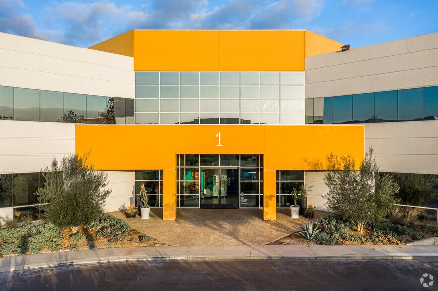 More Photos Of 1 Corporate Park, Irvine Office For Sale