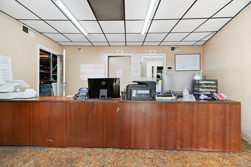 More Photos Of 7605 Barbara Ln, Clinton Industrial For Sale