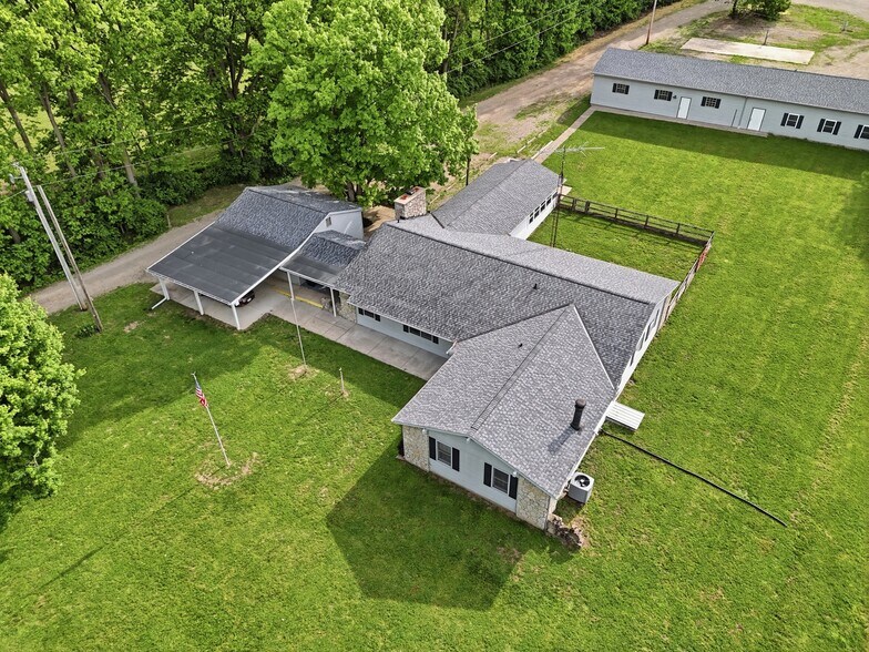 More Photos Of 2996 Millville Shandon Rd, Hamilton Specialty For Sale