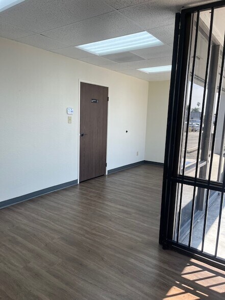 More Photos Of 12352-12358 E Barringer St, South El Monte Manufacturing For Lease