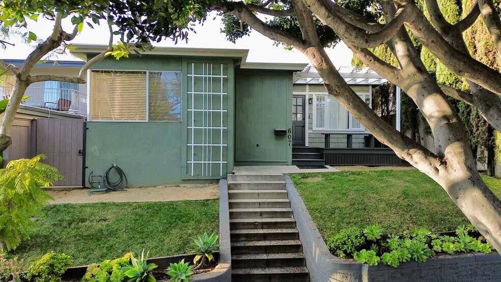 Primary Photo Of 607 Ashland, Santa Monica Multifamily For Sale