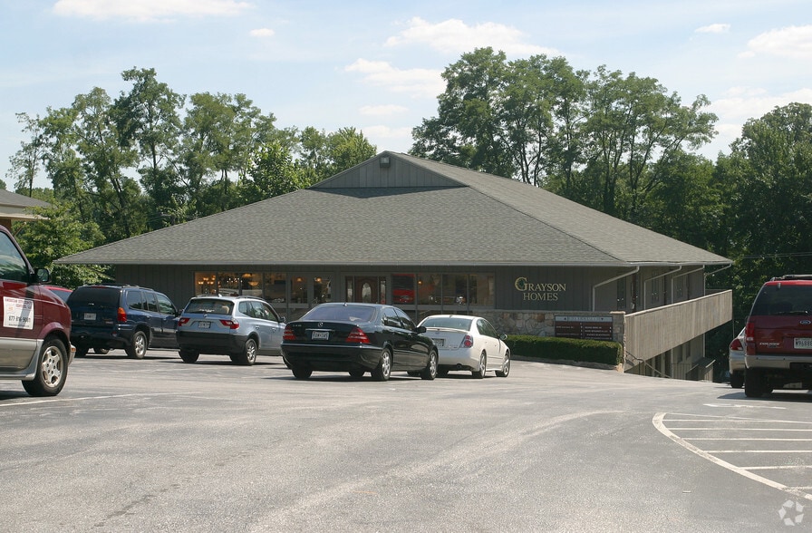 More Photos Of 9025 Chevrolet Dr, Ellicott City Office For Lease