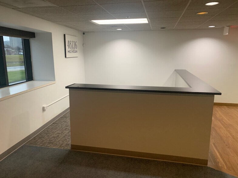 More Photos Of 600 Woodbridge St, Detroit Office For Lease