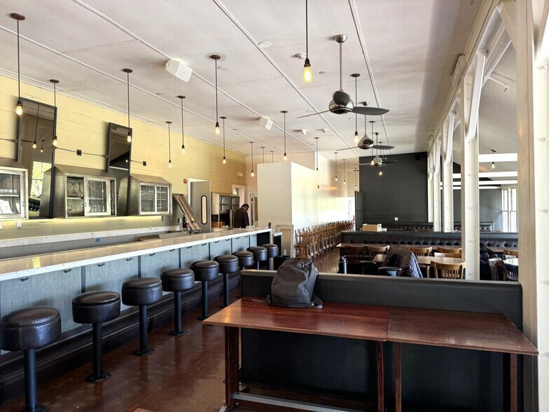 More Photos Of 563 Ruger St, San Francisco Office For Lease