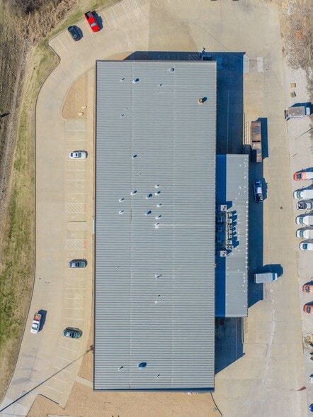 More Photos Of 6850 W 47th Ter, Mission Warehouse For Sale