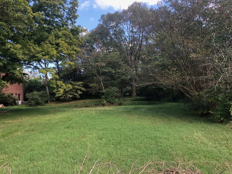 More Photos Of 2704 Berrywood Dr, Nashville Land For Sale