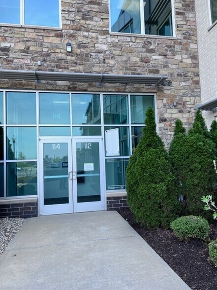 More Photos Of 9165 Otis Ave, Indianapolis Medical For Lease