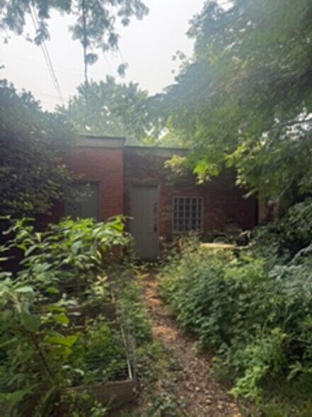 More Photos Of 51 Clark Pl, Columbus Multifamily For Sale