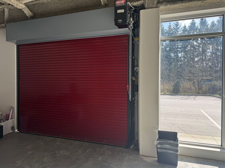 More Photos Of 4899 Vanguard Rd, Richmond Warehouse For Sale