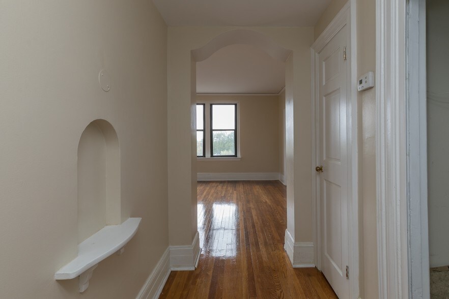 More Photos Of 870 Vine St, Chattanooga Apartments For Lease