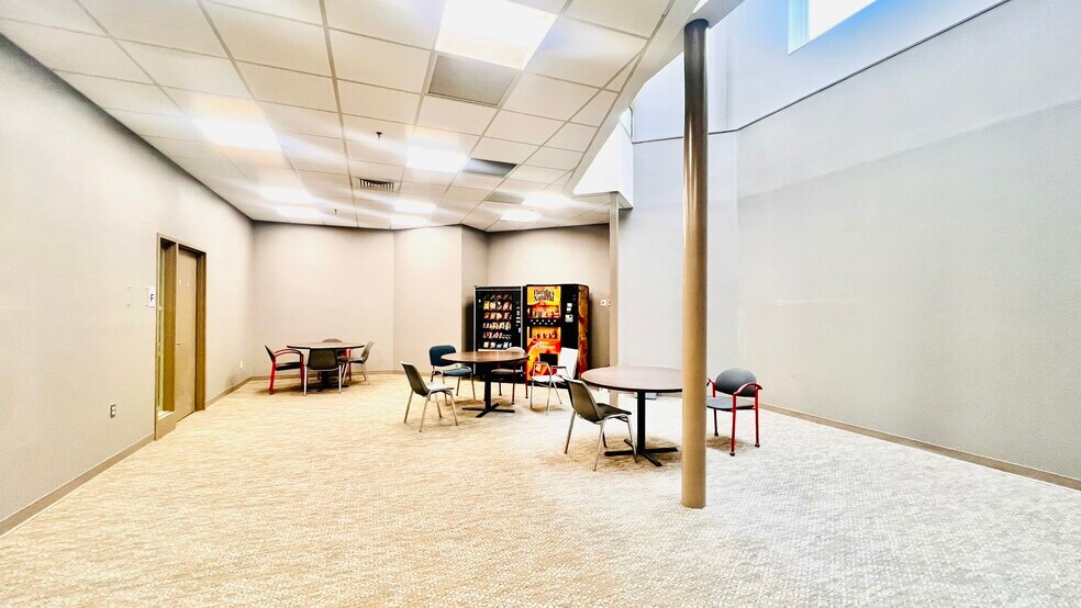 More Photos Of 561 Cranbury Rd, East Brunswick Medical For Sale