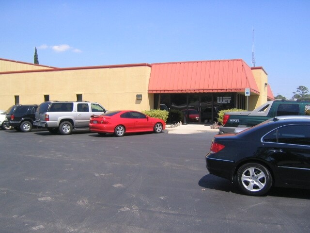 More Photos Of 11 Tupelo Ave SE, Fort Walton Beach Light Manufacturing For Sale