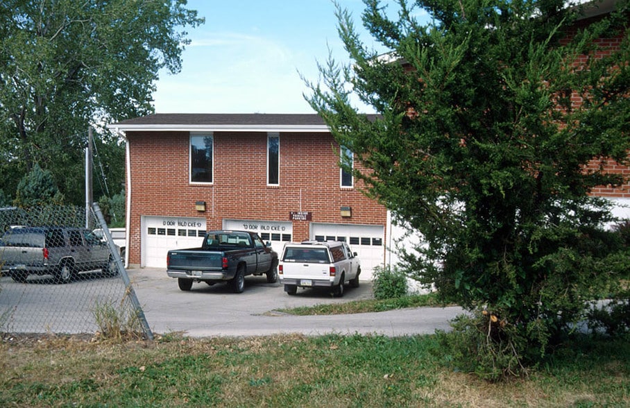 More Photos Of 9020 Rosehill Rd, Lenexa Office For Sale