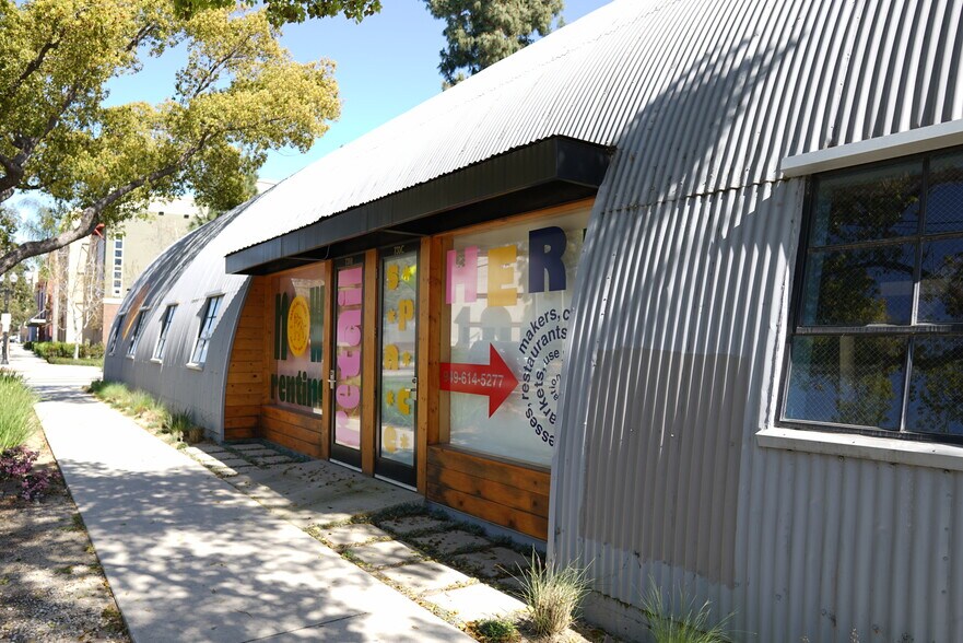 Primary Photo Of 730 Poinsettia St, Santa Ana Unknown For Lease