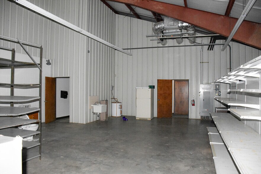 More Photos Of 31 Quail Run, Edgefield Office For Sale