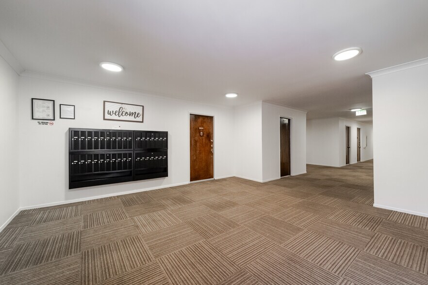More Photos Of 215 S Madison Ave, Pasadena Apartments For Sale