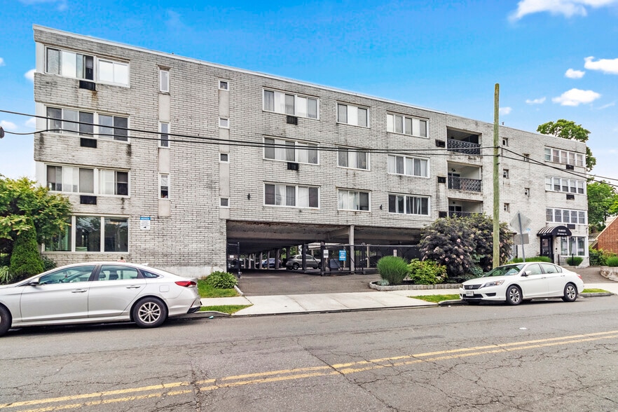 More Photos Of , Bridgeport Multifamily For Sale