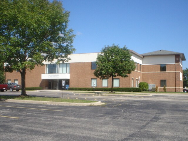 More Photos Of 550 E Boughton Rd, Bolingbrook Medical For Lease
