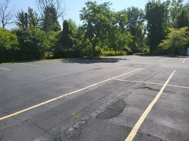 More Photos Of 2545 Niagara Falls Blvd, Buffalo Restaurant For Sale