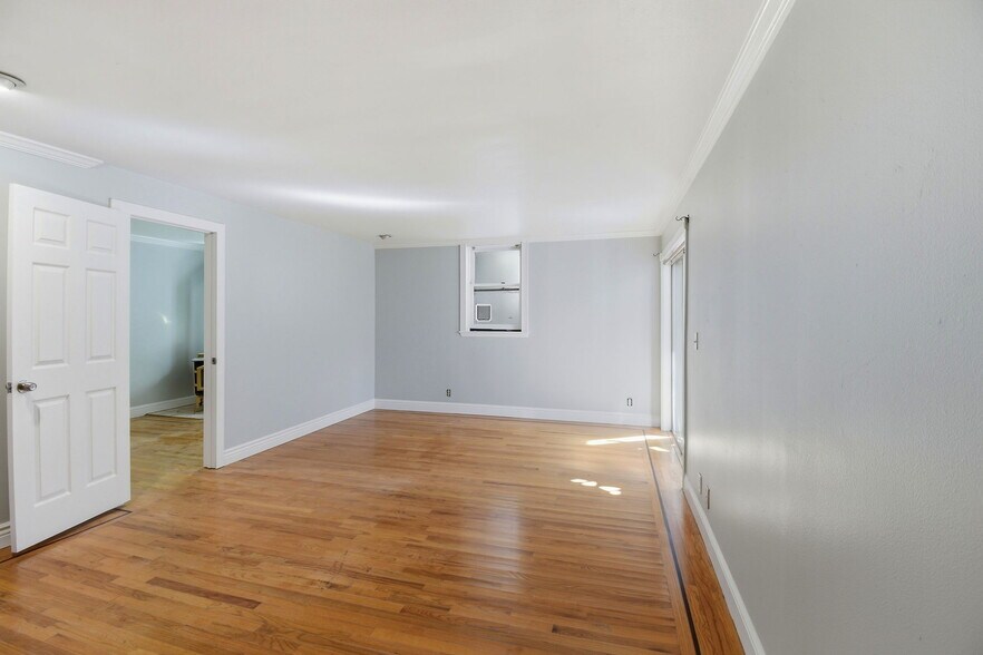 More Photos Of 931 Chestnut St, Alameda Multifamily For Sale