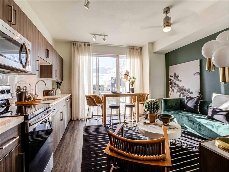 More Photos Of 1505 N Central Ave, Phoenix Apartments For Lease