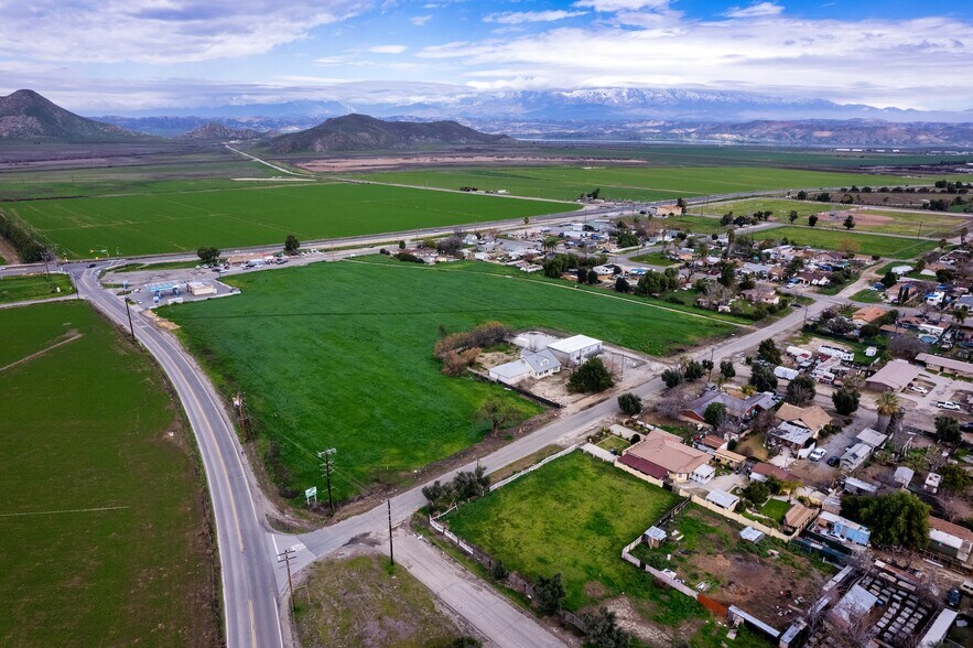 More Photos Of Lakeview Ave @ Ramona Expressway, Nuevo Land For Sale