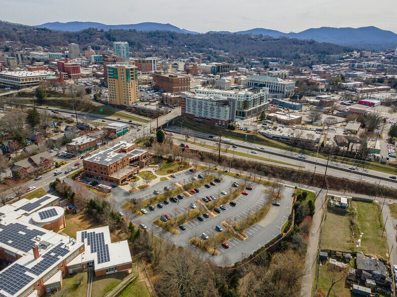 More Photos Of 36 Montford Ave, Asheville Office For Sale