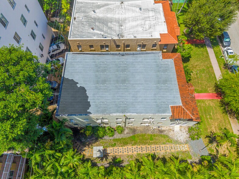More Photos Of 114 Menores Ave, Coral Gables Apartments For Sale