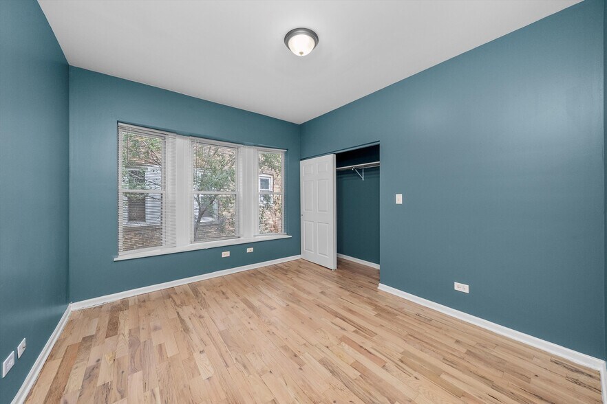 More Photos Of 7127 S Normal Blvd, Chicago Apartments For Sale