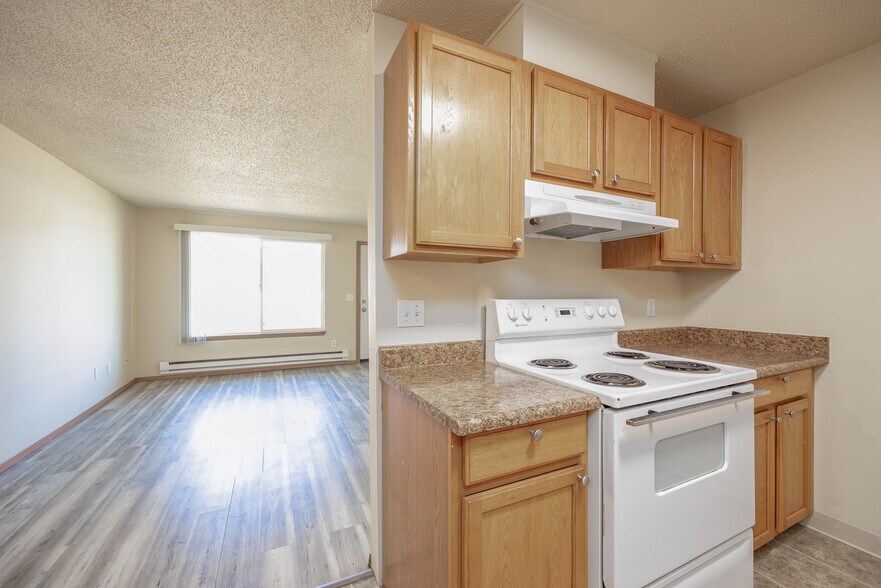 More Photos Of 1100-1105 S Pearl St, Centralia Apartments For Sale