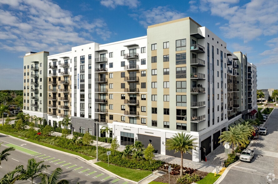 Primary Photo Of 3210 N University Dr, Coral Springs Apartments For Lease