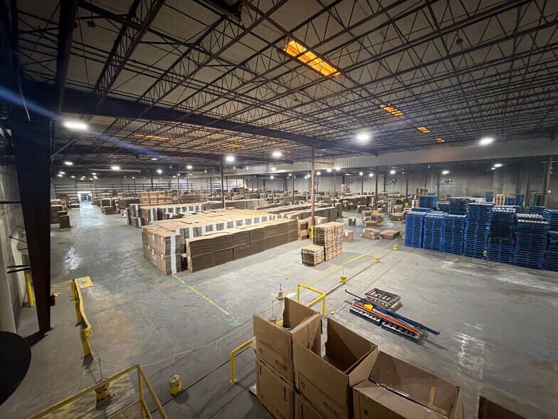 More Photos Of 1010 E Chapin St, Edinburg Warehouse For Lease