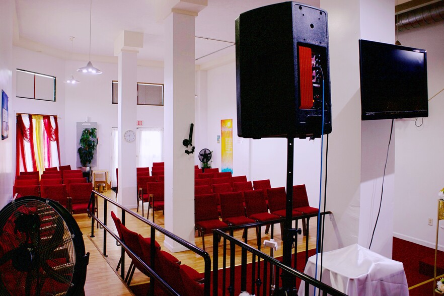 More Photos Of 63-75 Hancock St, Everett Apartments For Sale