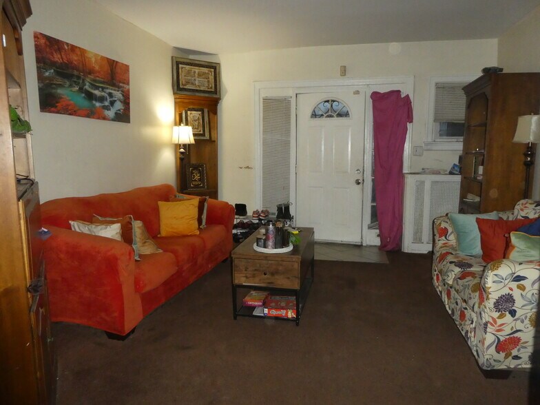 More Photos Of , Philadelphia Unknown For Sale