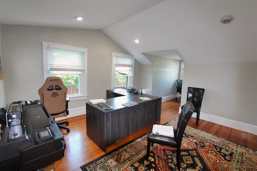 More Photos Of 1516 W Palmetto St, Florence Office Residential For Sale